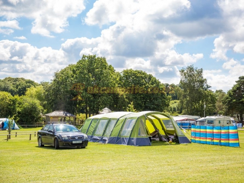 Swiss Farm Touring And Camping