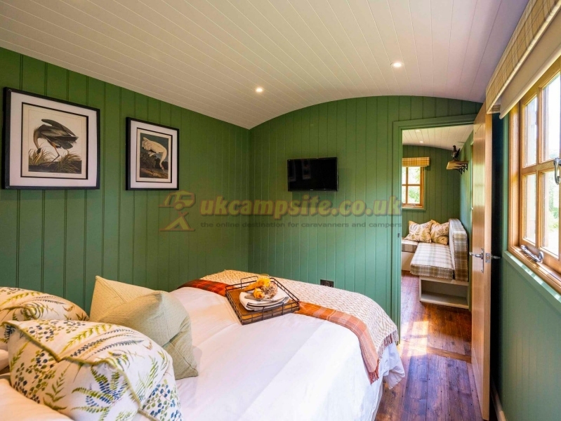 Swiss Farm Touring And Camping