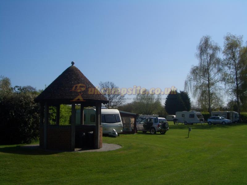 Bridge Villa Camping And Caravan Park