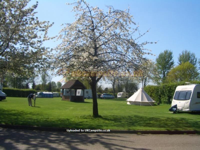 Bridge Villa Camping And Caravan Park