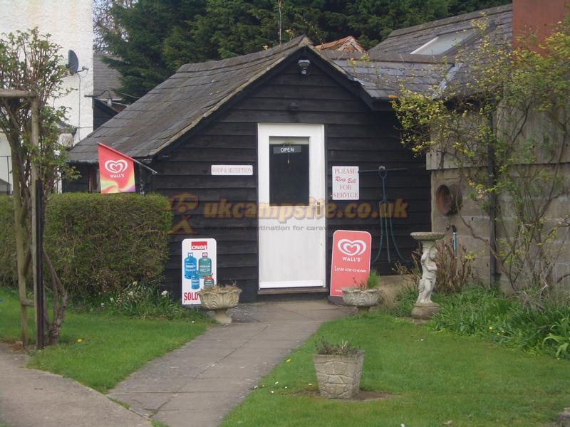 Bridge Villa Camping And Caravan Park