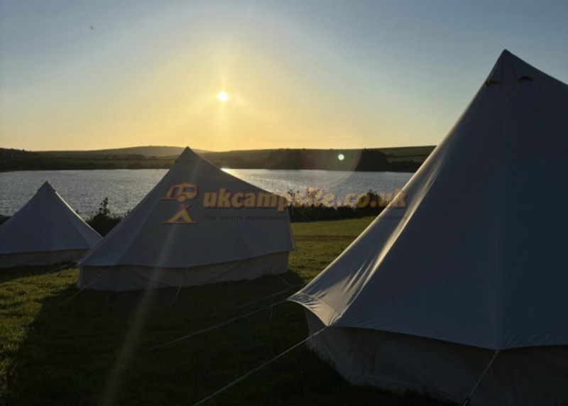 Siblyback Lake Campsite And Country Park