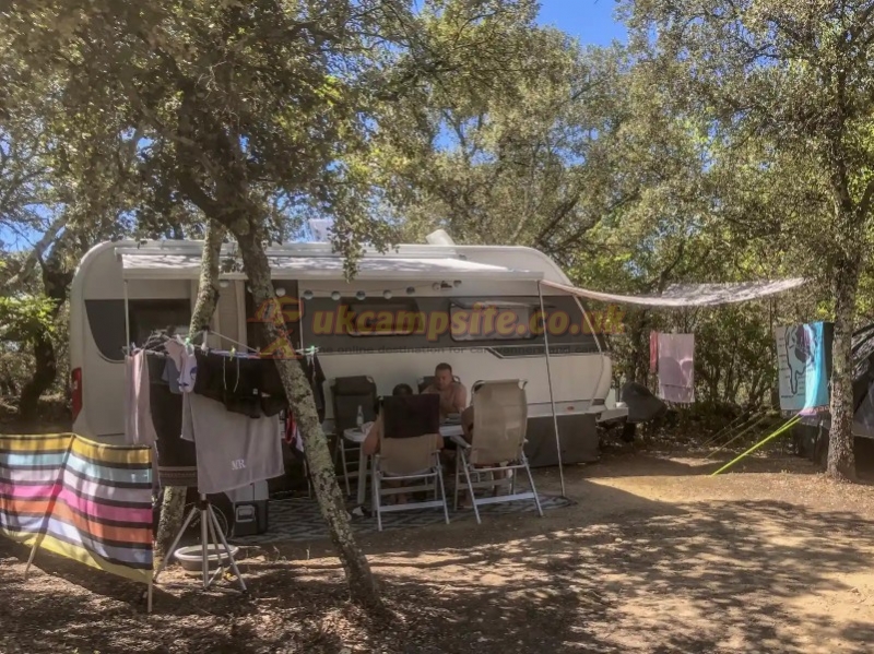 Camping Les Chenes