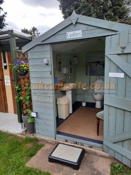 Viewlands Caravan And Camping Site