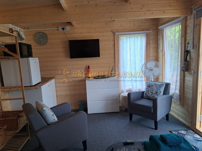 Viewlands Caravan And Camping Site
