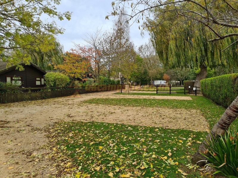 Lincoln Farm Park Touring And Camping