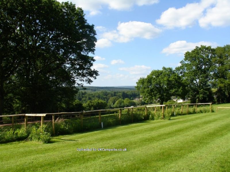 Deanwood Holidays Caravan And Camp Site