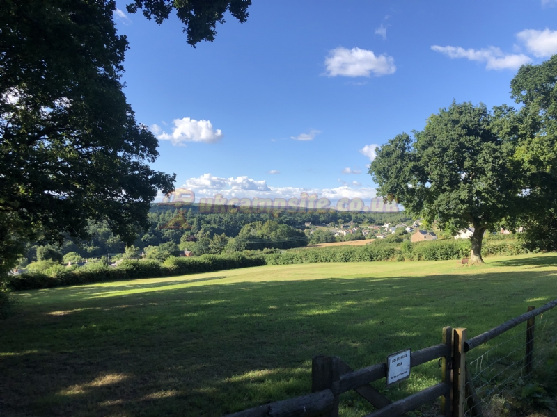Deanwood Holidays Caravan And Camp Site