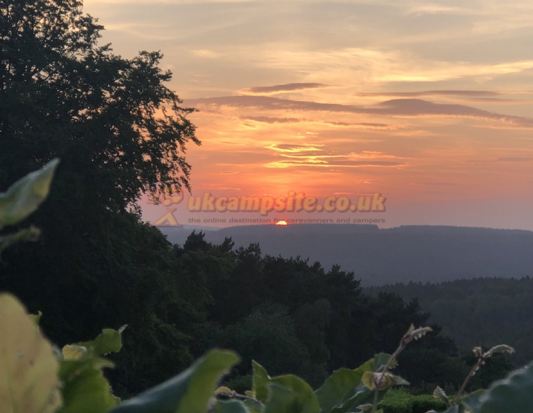 Deanwood Holidays Caravan And Camp Site