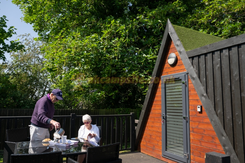 Lee Valley Caravan Park Dobbs Weir