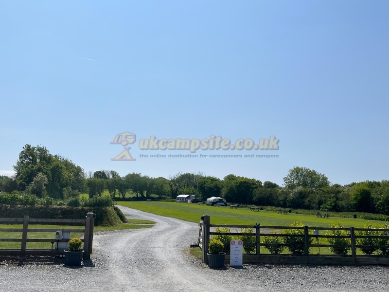 Pipcott Fields Campsite