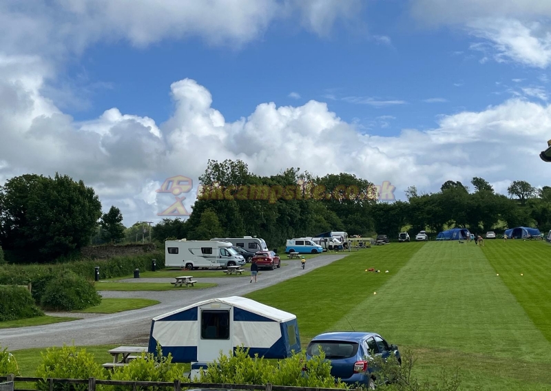 Pipcott Fields Campsite