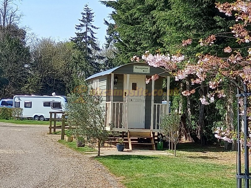 Sycamore Park Caravan Park And Campsite