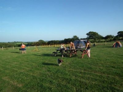 Chelsfield Farm Shop And Campsite