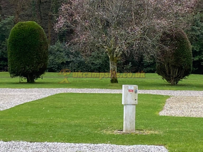 Riverside Caravan Park