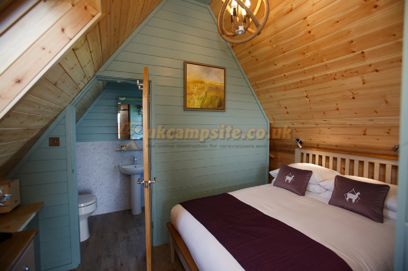 Midshires Way Campsite And Alpaca Farm Certificated Site