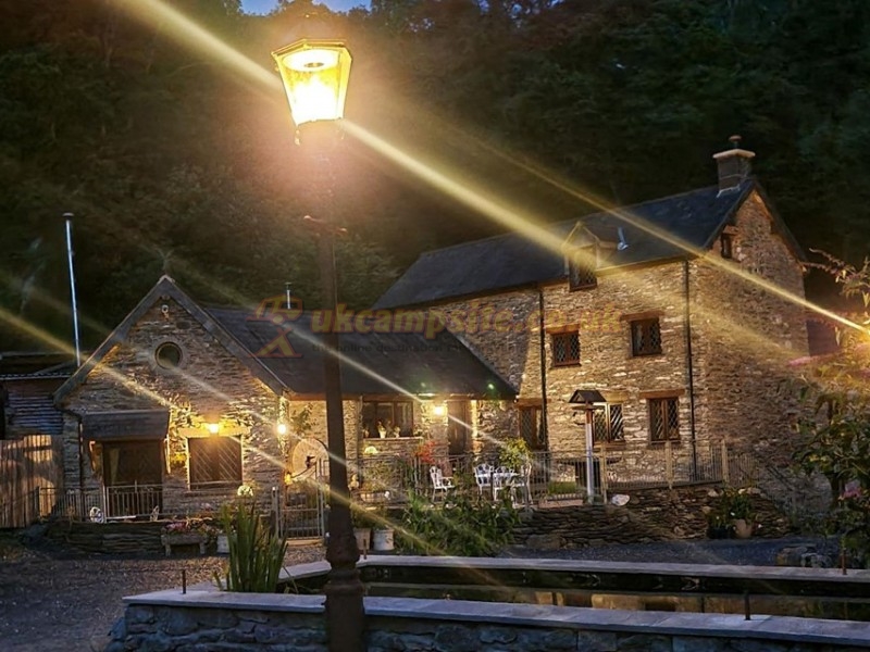 Felin Uchaf Certificated Site