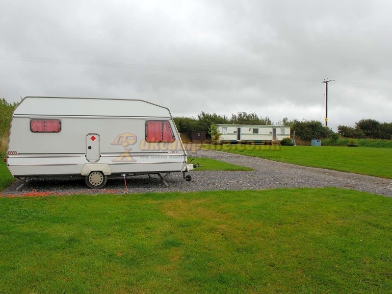 Maengwyn Hir Campsite