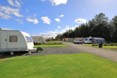 The Oaks Lakes Caravan Park