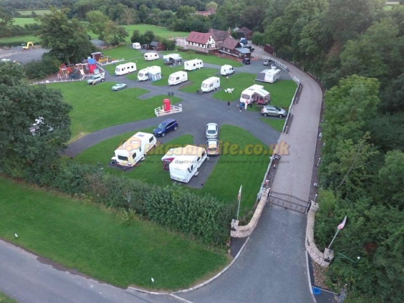 Walnut Cottage Holiday And Caravan Park