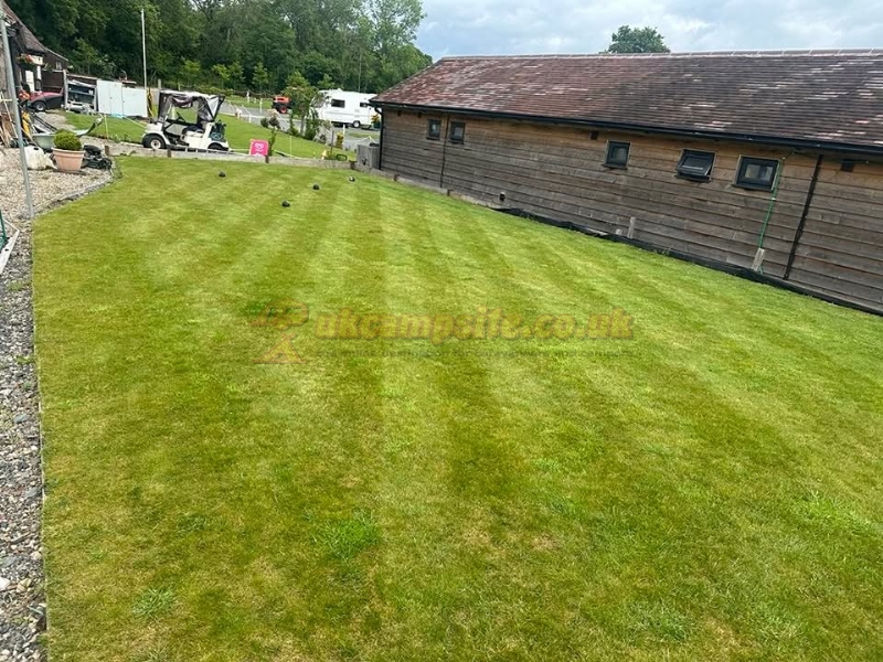 Walnut Cottage Holiday And Caravan Park
