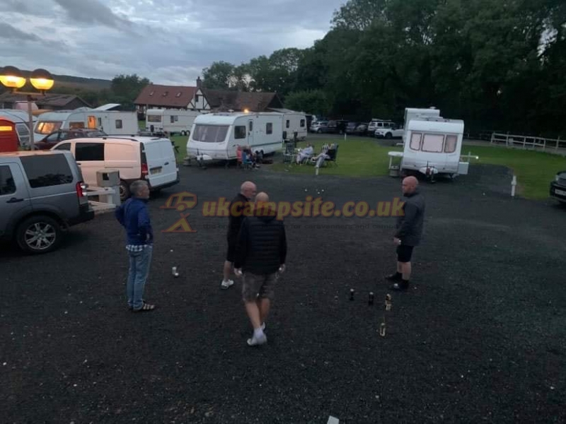 Walnut Cottage Holiday And Caravan Park