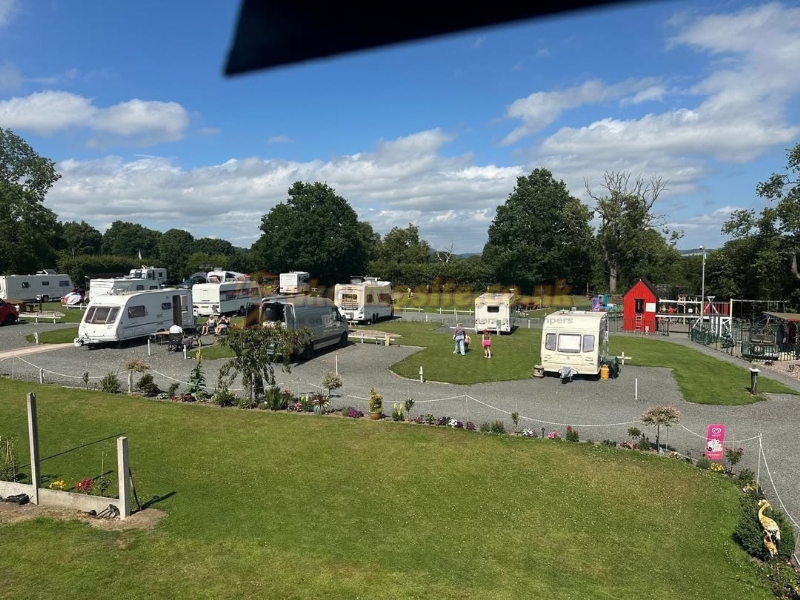 Walnut Cottage Holiday And Caravan Park