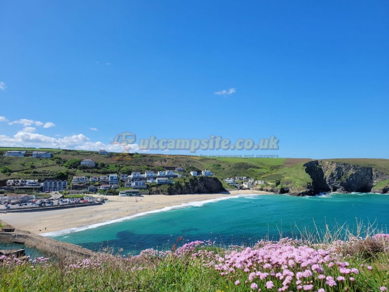 Cambrose Camping And Touring Park