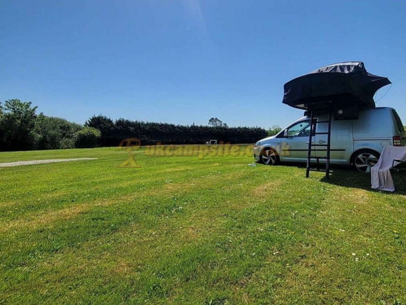 Cambrose Camping And Touring Park