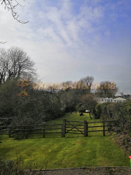 White Gate Caravan Park