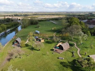 Hill Farm Orchard Glamping