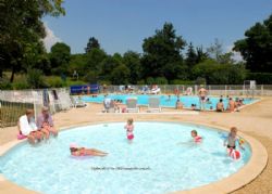 Huttopia Divonne Les Bains