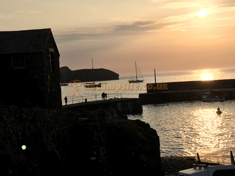 The Friendly Camp And Caravan Park