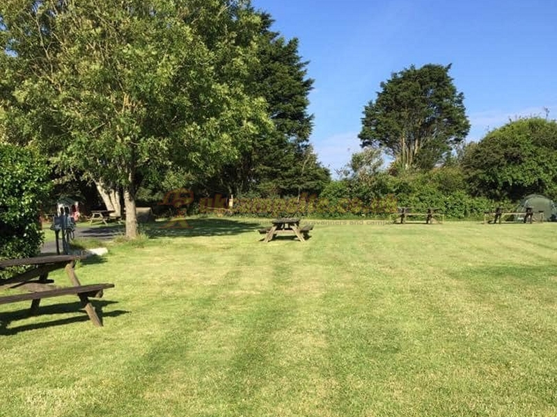 The Friendly Camp And Caravan Park