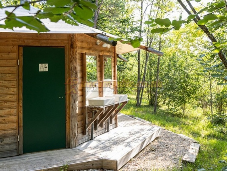 Camping Huttopia Lanmary Perigord