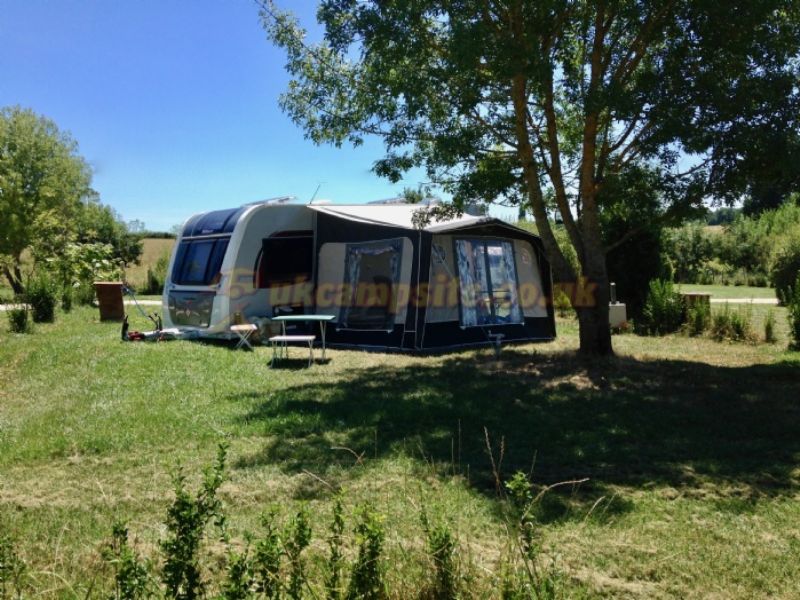 Camping Lune Sur Le Lac