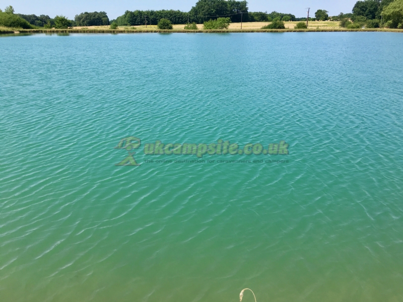 Camping Lune Sur Le Lac