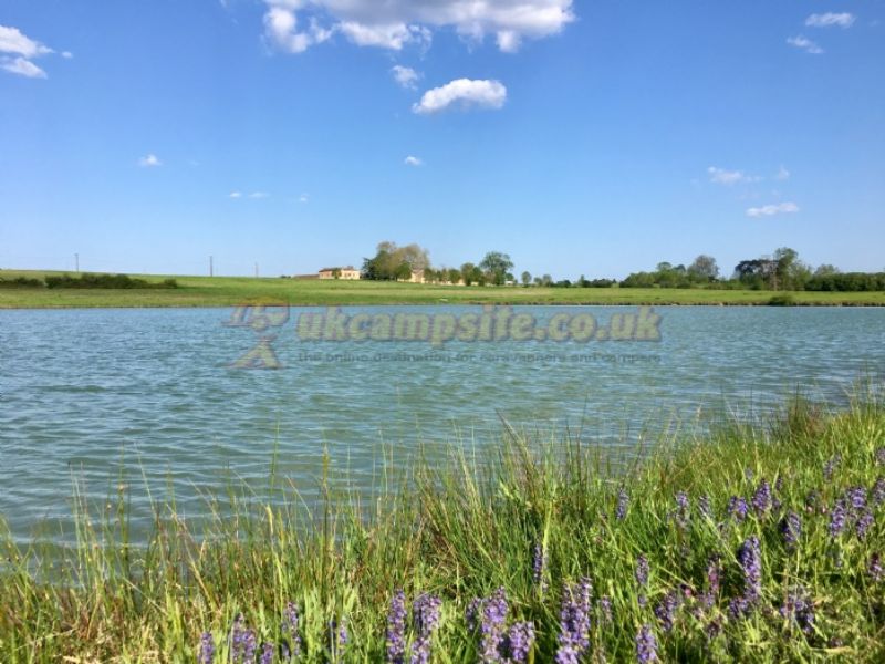 Camping Lune Sur Le Lac