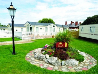 Lyons Eryl Hall Caravan Park