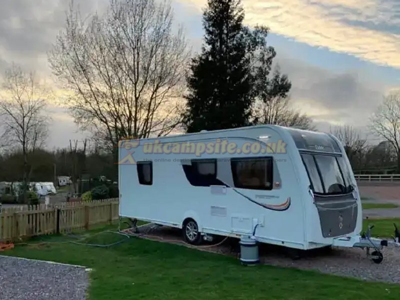 Minnows Touring Park