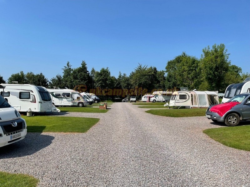 Minnows Touring Park