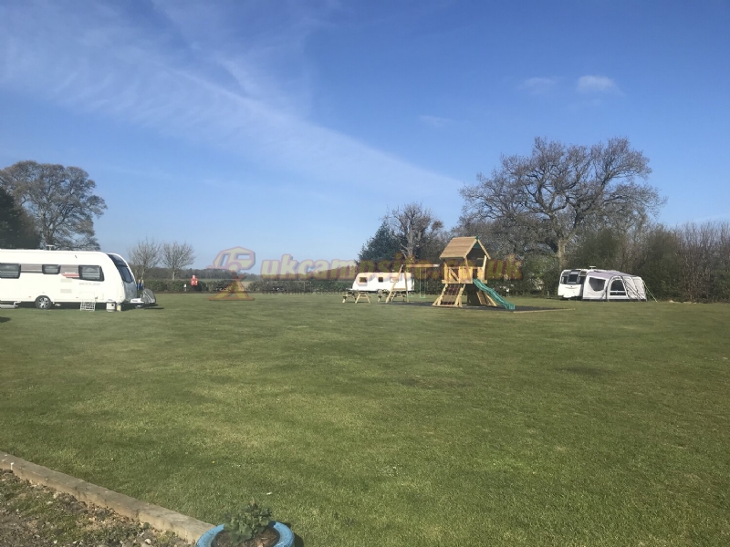 The Chequers Caravan Park