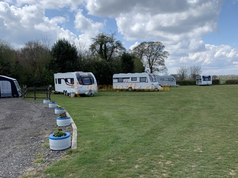The Chequers Caravan Park