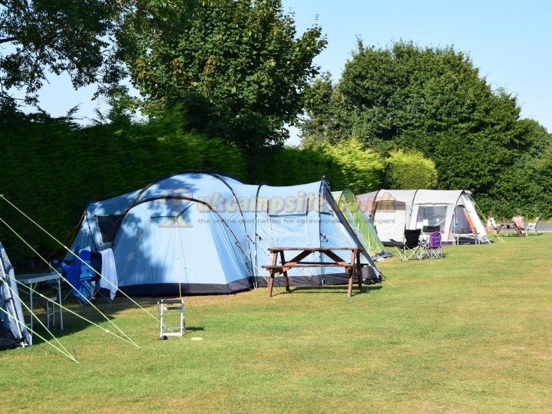 Broadhembury Holiday Park
