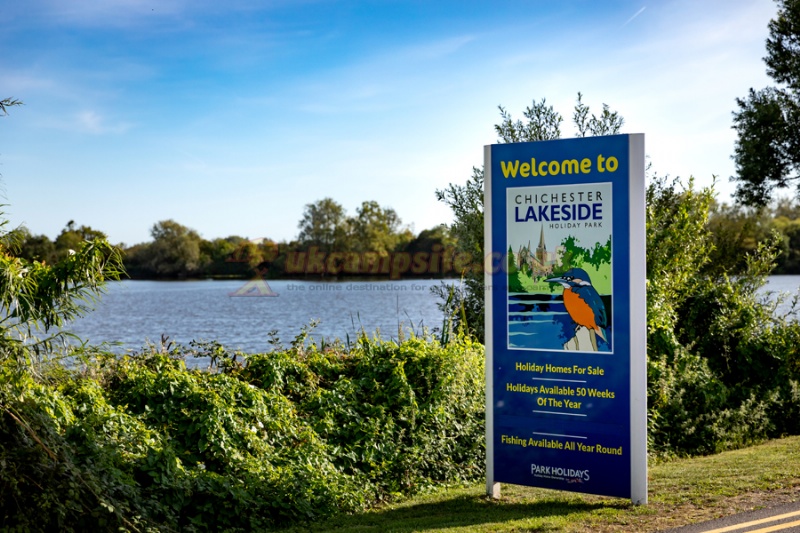 Chichester Lakeside Holiday Park (PHolsUK)
