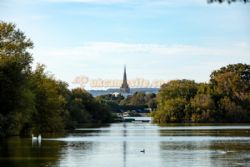 Chichester Lakeside Holiday Park (PHolsUK)