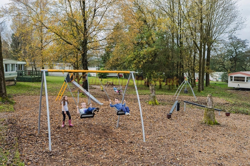 Bowland Fell Holiday Park (PHolsUK)