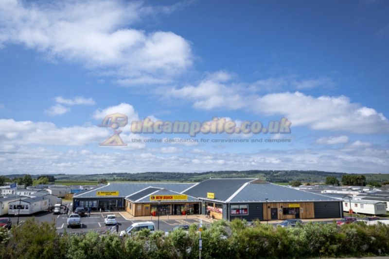 New Beach Holiday Park (PHolsUK)