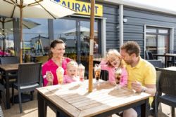 New Beach Holiday Park (PHolsUK)