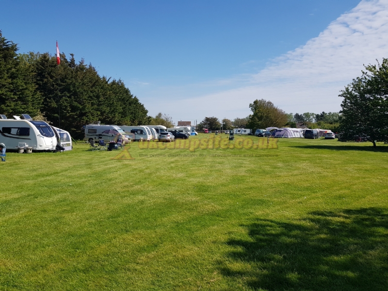 Cannon Camping And Caravan Park
